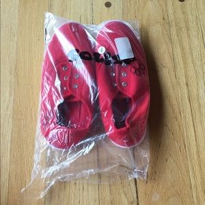 NWT red kid flats
